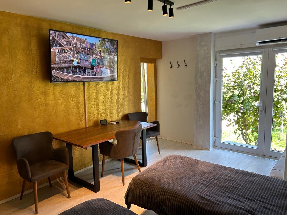 Apartment Gal نوفو ميستو المظهر الخارجي الصورة