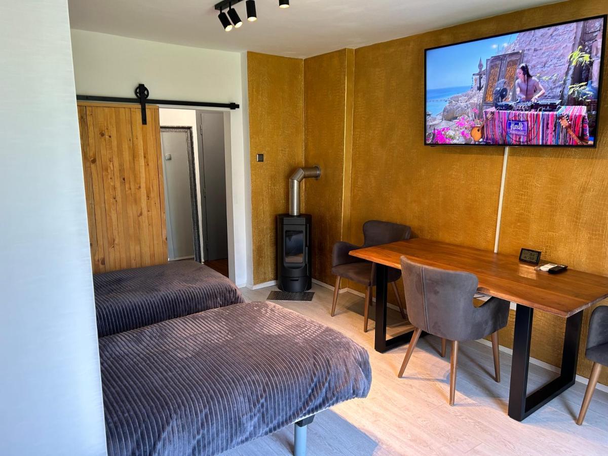 Apartment Gal نوفو ميستو المظهر الخارجي الصورة