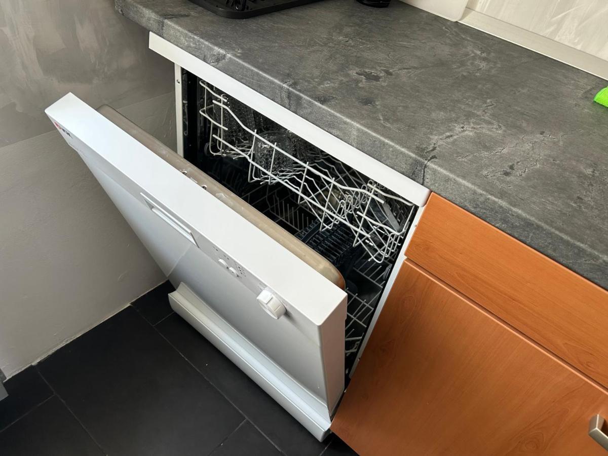 Apartment Gal نوفو ميستو المظهر الخارجي الصورة
